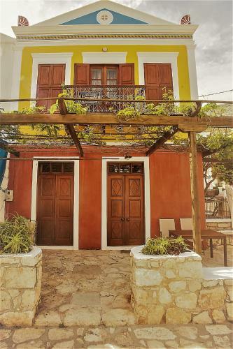 Bed & Breakfast Karnayo