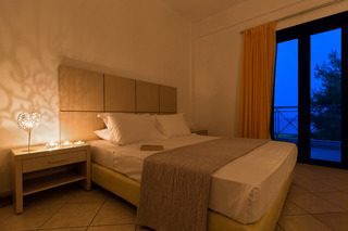 Karras Star Hotel