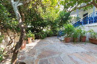 Hotel Atheras