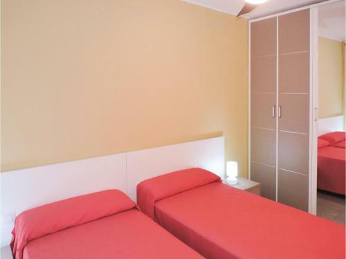 Two-bedroom Apartment In Miami Platja