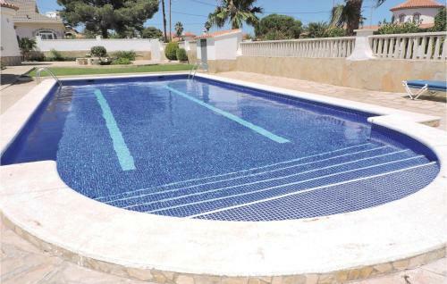 Two-bedroom Holiday Home In Miami Platja