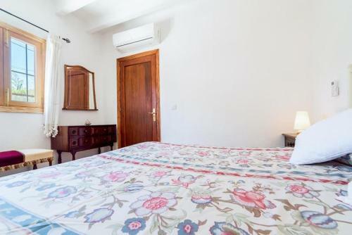 Port De Pollenca Villa Sleeps 6 Pool Air Con Wifi
