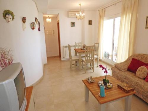 Two-bedroom Apartment In Roldan