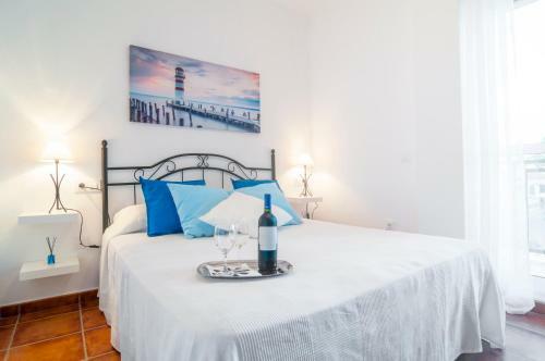 Summerland Apartments Rota