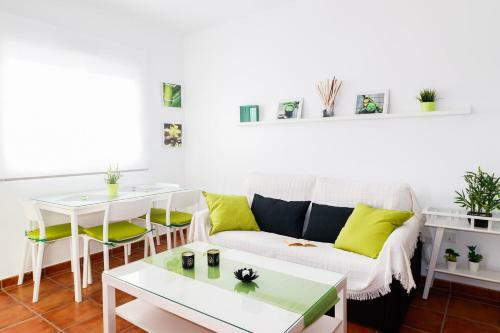 Summerland Apartments Rota
