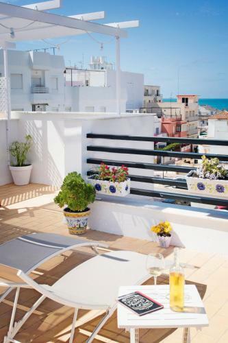 Summerland Apartments Rota