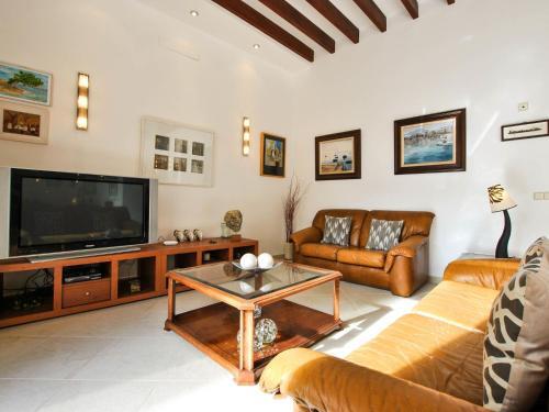 Sprawling Villa With Pool At Sa Pobla Balearic Islands
