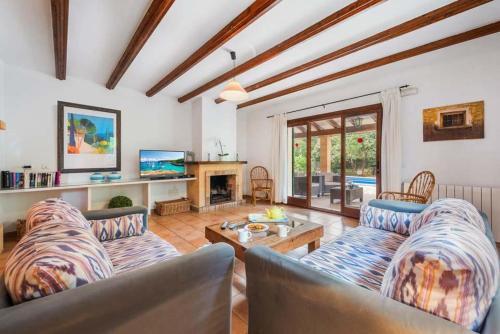 Sa Pobla Villa Sleeps 6 Pool Air Con Wifi