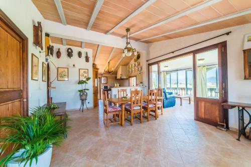 Sa Pobla Villa Sleeps 6 Pool Wifi