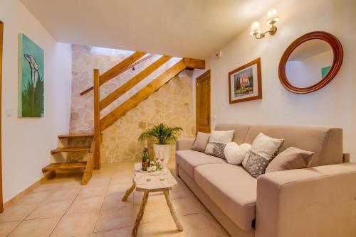 Sa Pobla Villa Sleeps 10 Pool Air Con Wifi