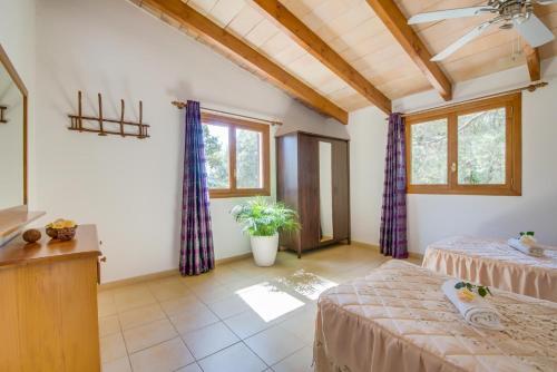 Sa Pobla Villa Sleeps 6 Pool Wifi