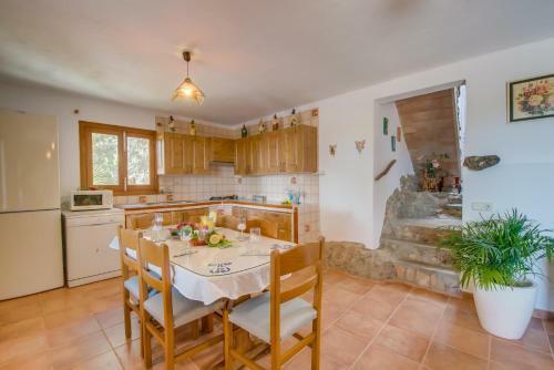 Sa Pobla Villa Sleeps 6 Pool Wifi