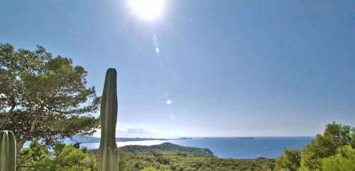 Cala Gracio Villa Sleeps 8 Pool Air Con Wifi