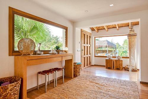 San Jose Villa Sleeps 12 Pool Air Con Wifi