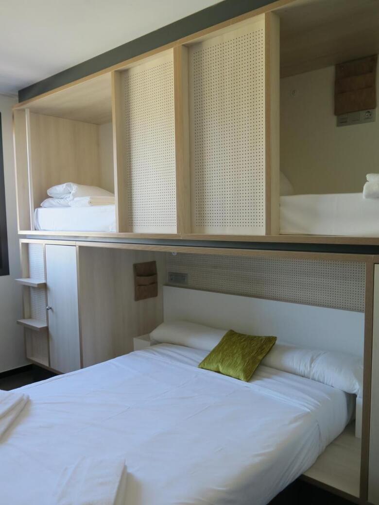 Cats Hostel San Sebastian