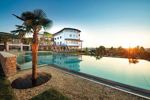 Hotel Larimar