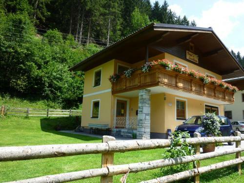 Vronis Landhaus Apartments