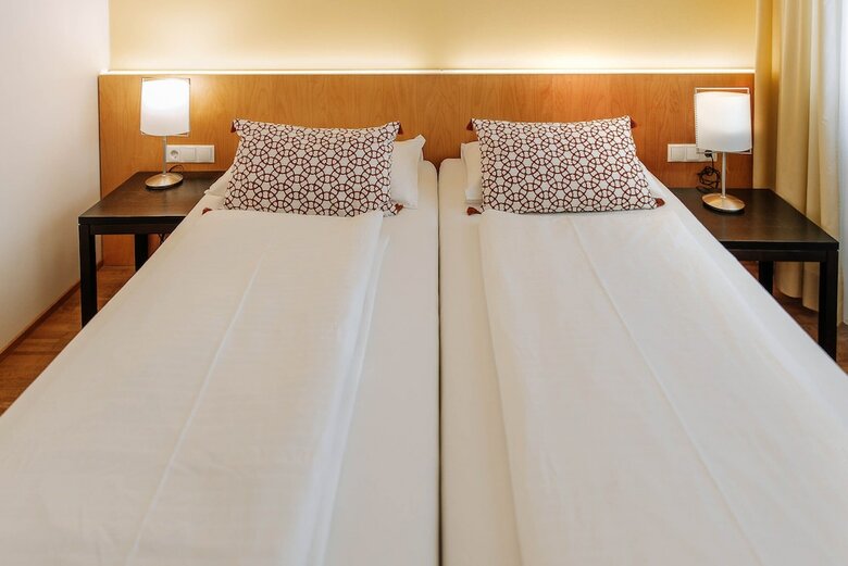 Airport Boutiquehotel Hein