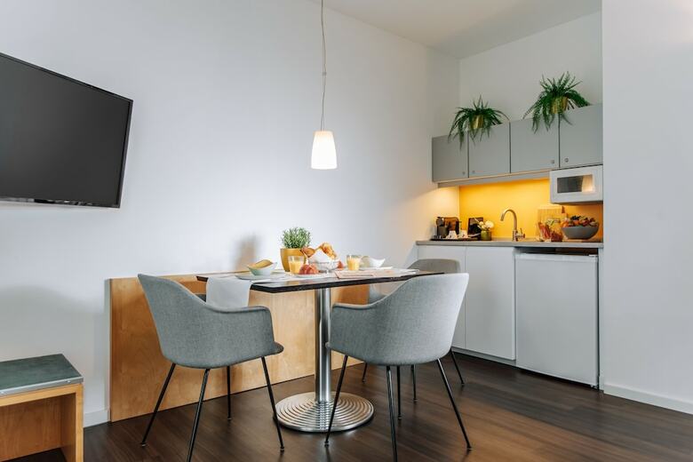 Airport Boutiquehotel Hein