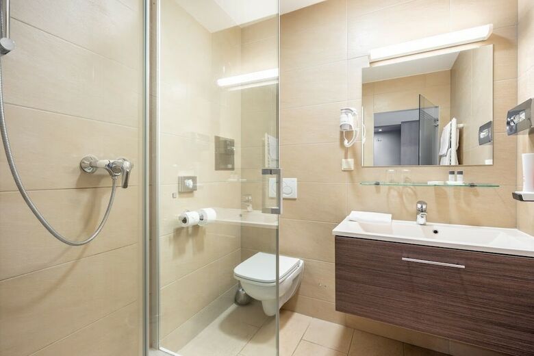 Das Reinisch - Vienna Airport Hotel