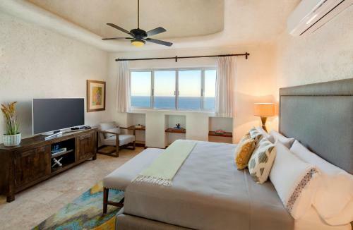 Panoramic Ocean Views At Hillside Casa Mirador