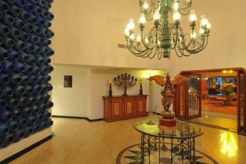 Apartamento Nicest Jr Suite (studio) In Cabo Downtown (marina)