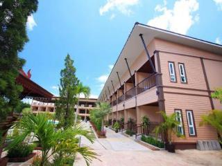 Hotel Maleedee Bay Resort