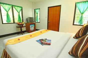 Hotel Lanta Pavilion Resort