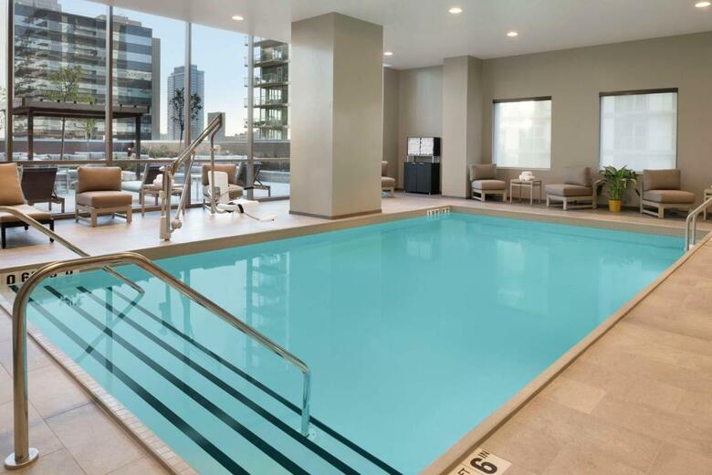 Hotel Hampton By Hilton Chicago Downtown West Loop