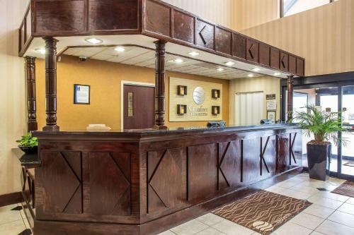 Hotel Comfort Inn & Suites Ft.jackson Maingate