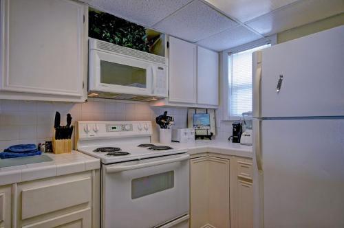 Gulf Sands East Unit 4 - Miramar Beach Townhouse