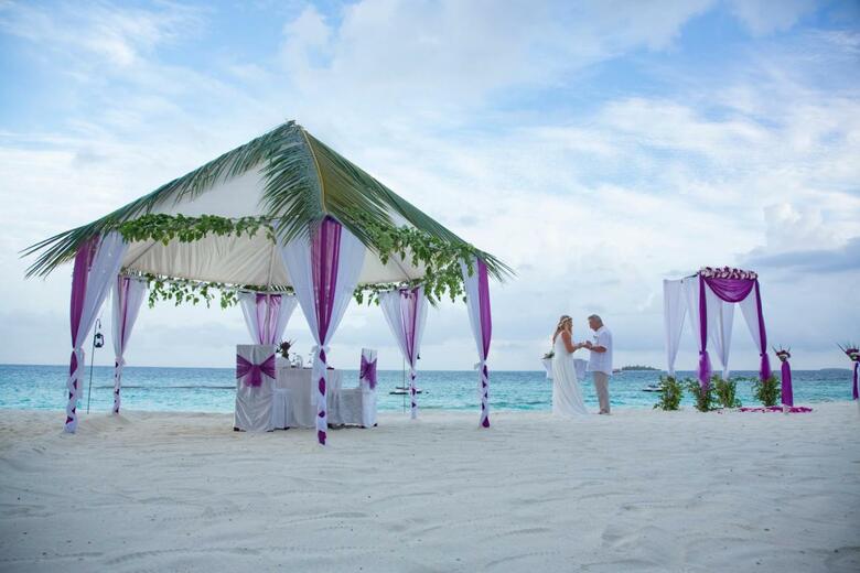 Hotel Reethi Beach Resort