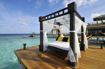 Hotel Angsana Resort & Spa Maldives Velavaru