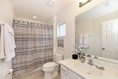 Three Worlds Mobile Home Resort Villa Sleeps 12