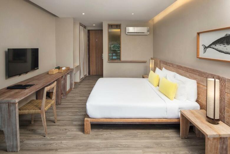 Hotel Haadtien Beach Resort