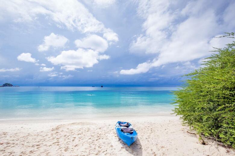 Hotel Haadtien Beach Resort