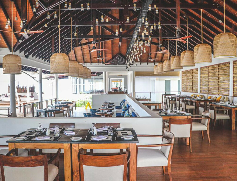 Hotel Cinnamon Hakuraa Huraa Maldives