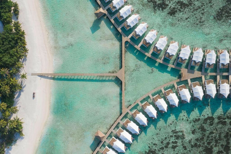 Hotel Cinnamon Hakuraa Huraa Maldives