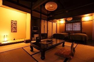Hotel Yufuin Ryoan Wazanho
