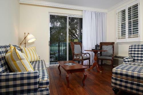 Hotel Inn At Pelican Bay