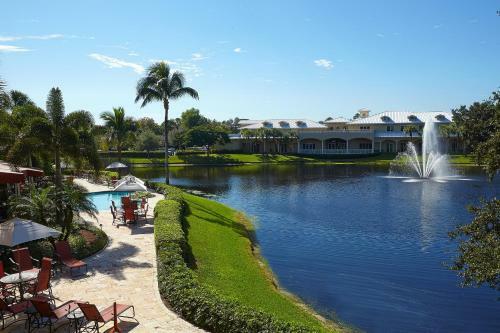 Hotel Inn At Pelican Bay