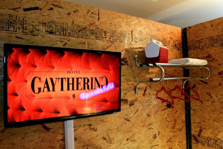 Albergue Crates At The Gaythering - Men Only