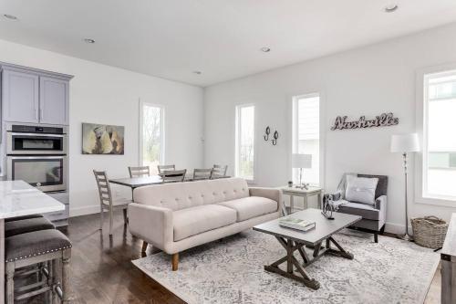 Three-bedroom, Three-bath Roof Deck Home