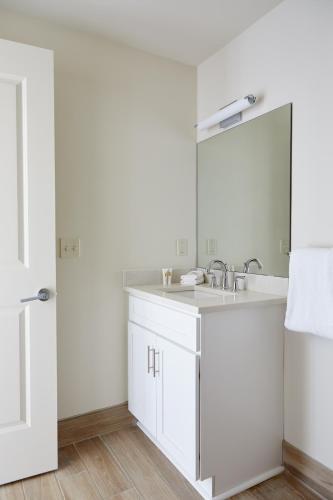 Sonder ? The Esplanade