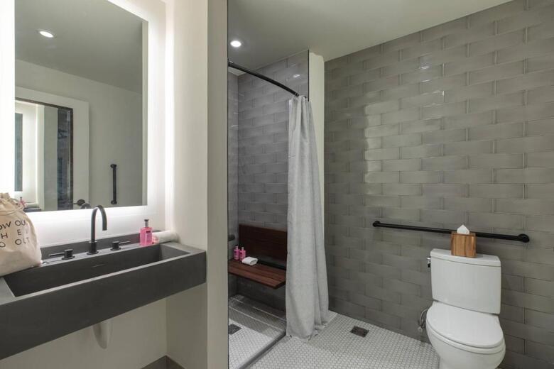 Hotel Moxy Nyc Downtown