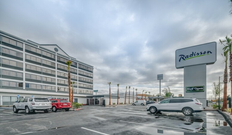 Radisson Hotel Oakland Airport