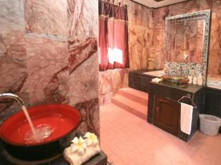 Hotel Paradise Island Estate