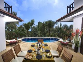 Hotel Paradise Island Estate