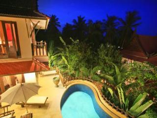 Hotel Paradise Island Estate