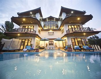 Hotel Paradise Island Estate